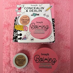 Benefit Airbrush Concealer Kit! 
(With mini industrial strength concealer)